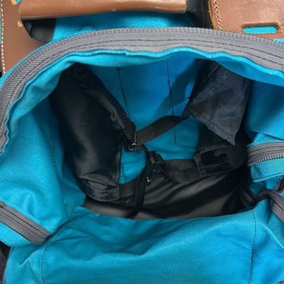 Jansport hiking/camping duffle/back pack main image 8